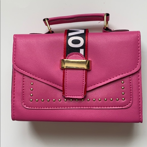 Handbags - Trendy pink fashion crossbody handbag purse